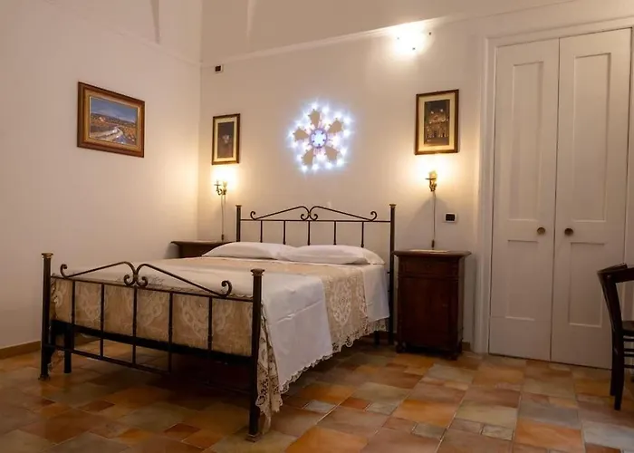 Il Geco D\'Oro Elegance